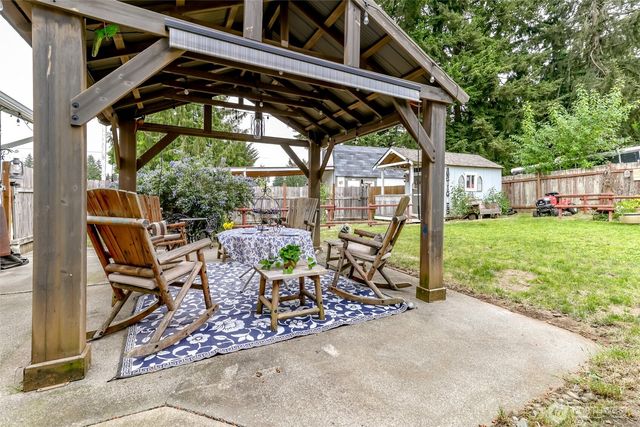 12111 213th Avenue Ct E, Bonney Lake, WA 98391