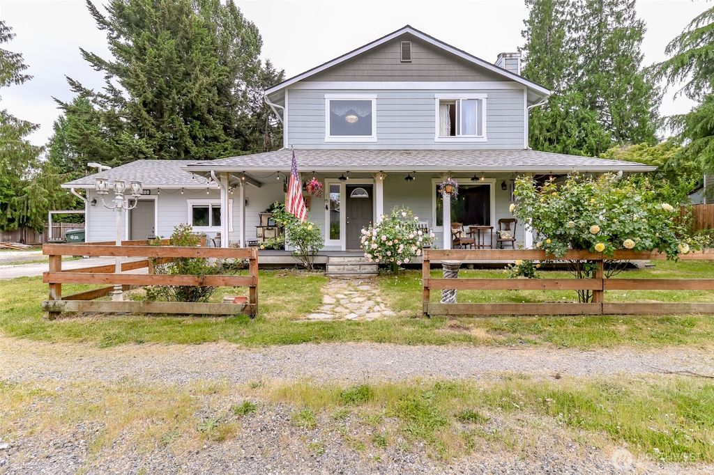 12111 213th Avenue Ct E, Bonney Lake, WA 98391