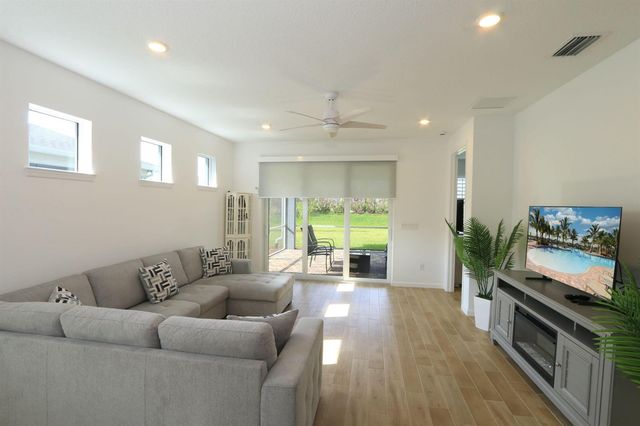 14011 SW Gingerline Drive, Port St. Lucie, FL 34987