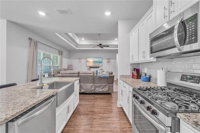 11404 Oak Alley Drive S, Grand Bay, AL 36541