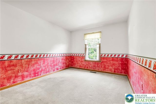 2721 Tamlynn Lane, Easton, PA 18045