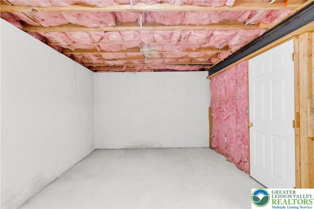 2721 Tamlynn Lane, Easton, PA 18045