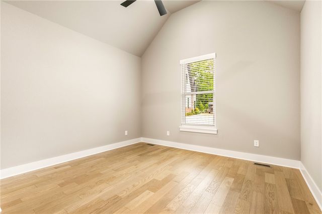 13619 Eastgate Drive, Rogers, AR 72756