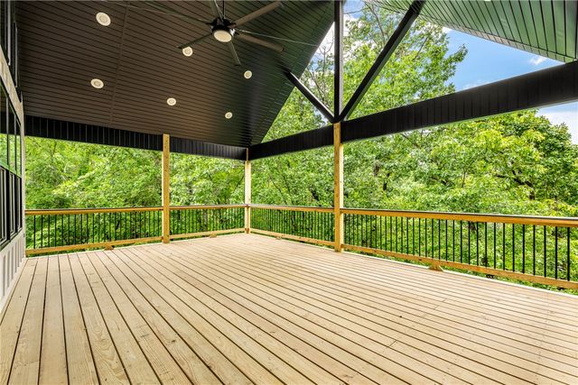 13619 Eastgate Drive, Rogers, AR 72756