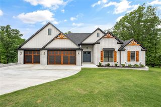 13619 Eastgate Drive, Rogers, AR 72756