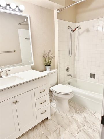 238 NE 46th ST, Lawton, OK 73507