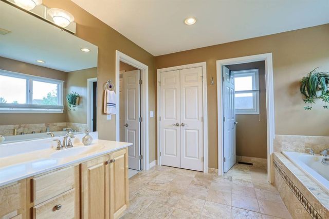 5143 Whispering Springs Road, Mason, OH 45040