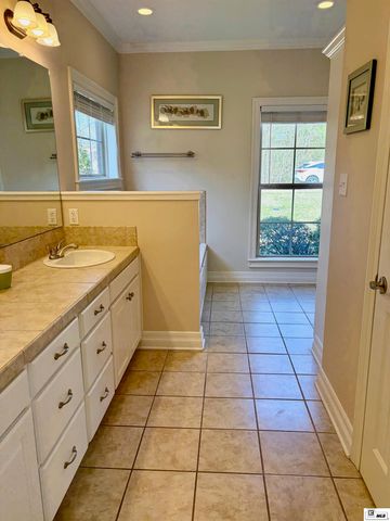 206 SAVANNAH TRACE DRIVE, Ruston, LA 71270