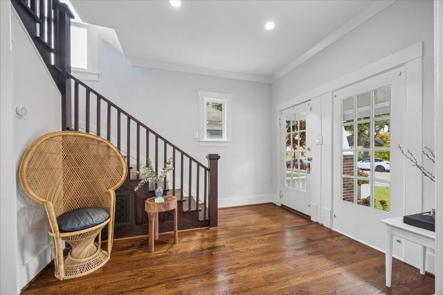 1221 Columbia Street, Houston, TX 77008
