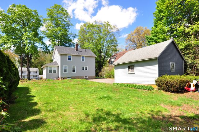 28 Prospect Street, Bloomfield, CT 06002