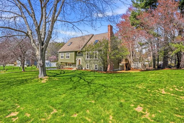 5 Okemo Ridge Road, Sutton, MA 01590