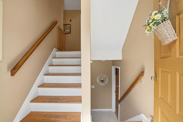 5 Okemo Ridge Road, Sutton, MA 01590