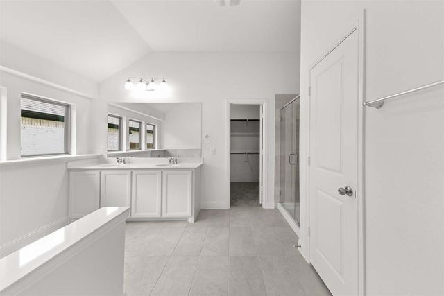 3937 Melica Lane, Heartland, TX 75114