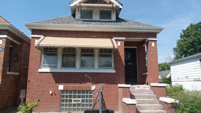 6742 S Carpenter Street, Chicago, IL 60621