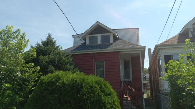 6742 S Carpenter Street, Chicago, IL 60621
