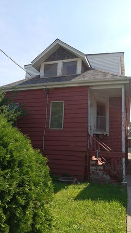 6742 S Carpenter Street, Chicago, IL 60621