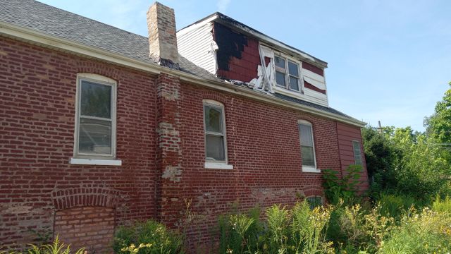 6742 S Carpenter Street, Chicago, IL 60621