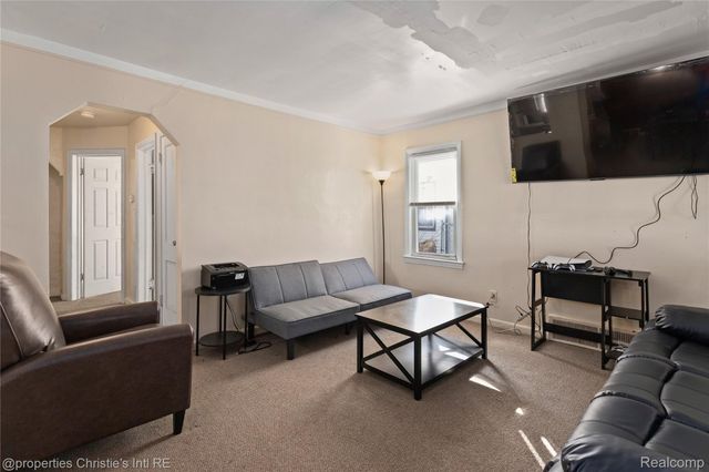 19346 Caldwell Street, Detroit, MI 48234