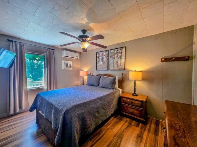 561 Deals Gap Road, Bryson City, NC 28713