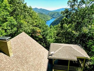 561 Deals Gap Road, Bryson City, NC 28713