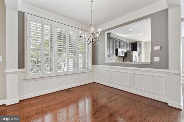 3439 S KEMPER RD, Arlington, VA 22206
