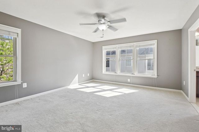 3439 S KEMPER RD, Arlington, VA 22206
