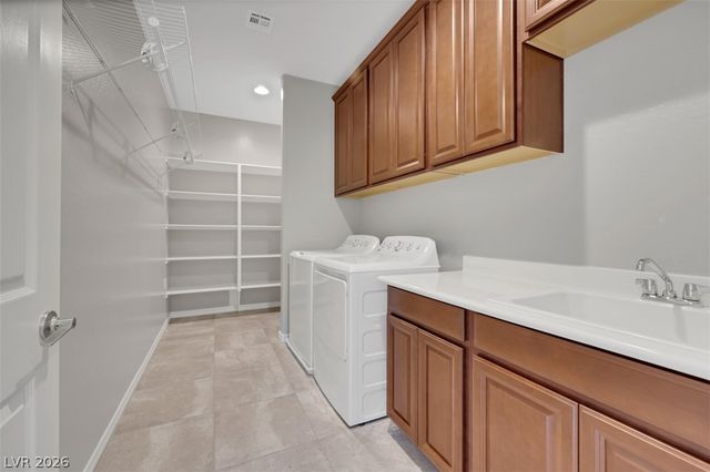 224 Highspring Street, Las Vegas, NV 89138