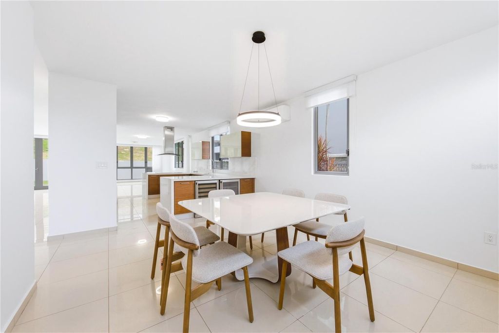 Image 2 of property listing at 70 CALLE AQUAMARINA, San Juan, PR 00926