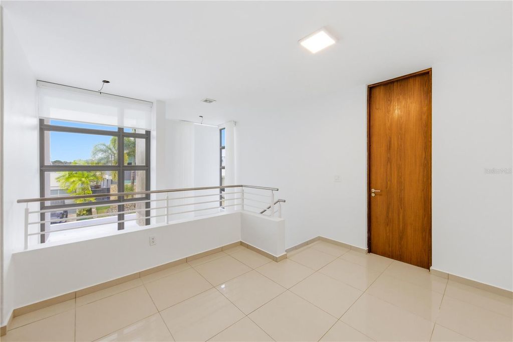 Image 15 of property listing at 70 CALLE AQUAMARINA, San Juan, PR 00926