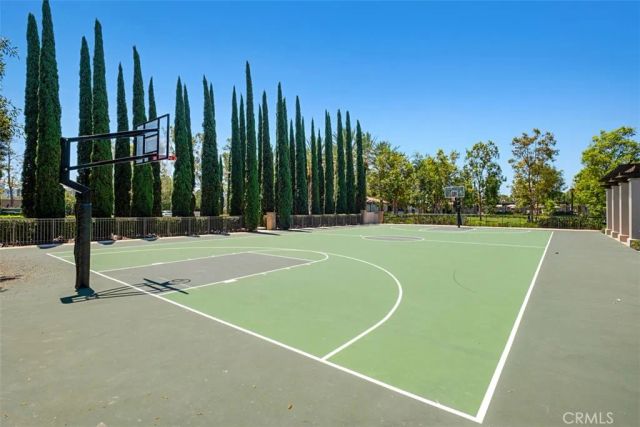 231 Mantle, Irvine, CA 92618