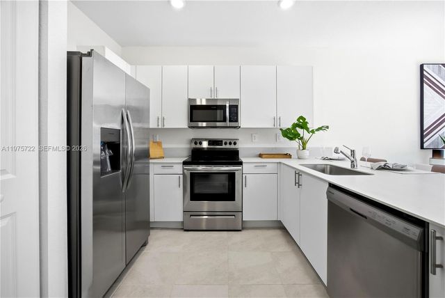 13074 SW 233rd Ter, Homestead, FL 33032