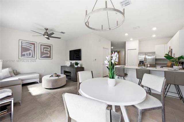 13074 SW 233rd Ter, Homestead, FL 33032