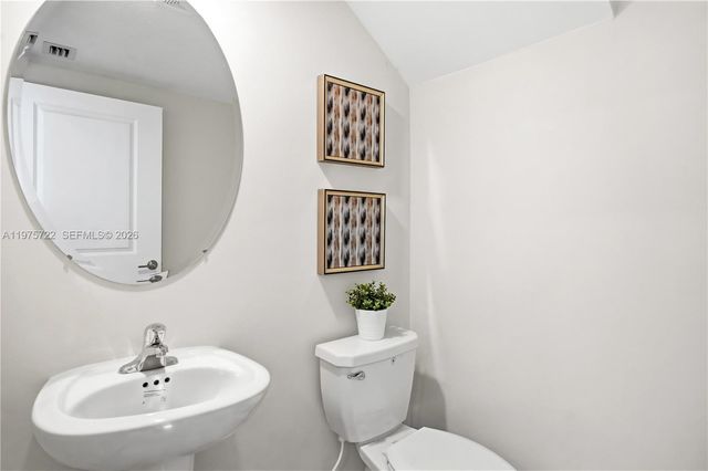 13074 SW 233rd Ter, Homestead, FL 33032