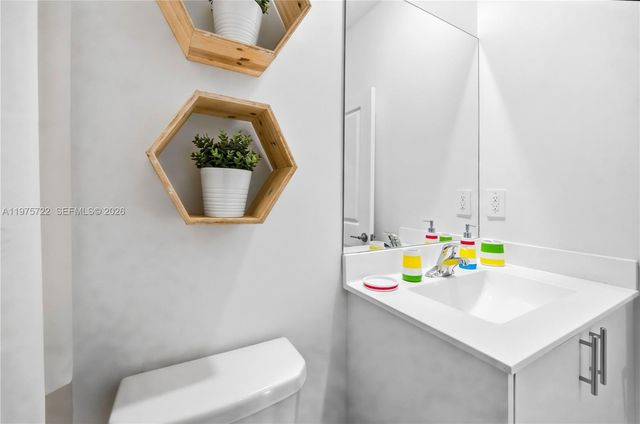 13074 SW 233rd Ter, Homestead, FL 33032