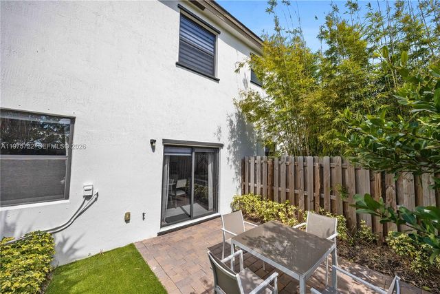 13074 SW 233rd Ter, Homestead, FL 33032