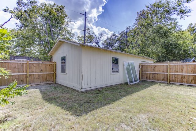 608 Beverly Drive, Willow Park, TX 76008