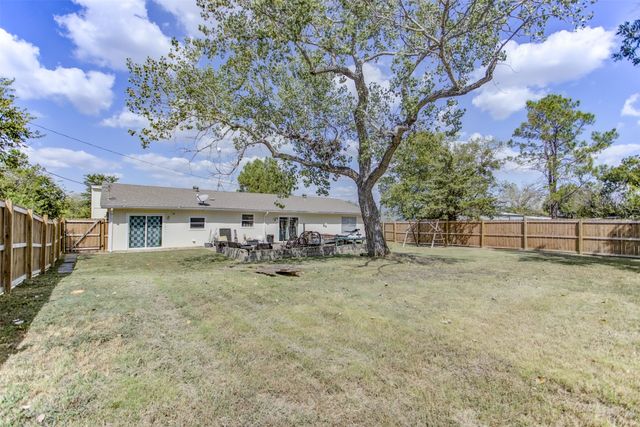 608 Beverly Drive, Willow Park, TX 76008