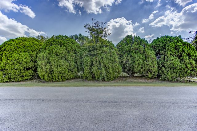 608 Beverly Drive, Willow Park, TX 76008