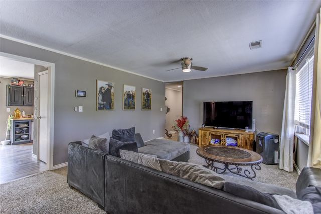 608 Beverly Drive, Willow Park, TX 76008