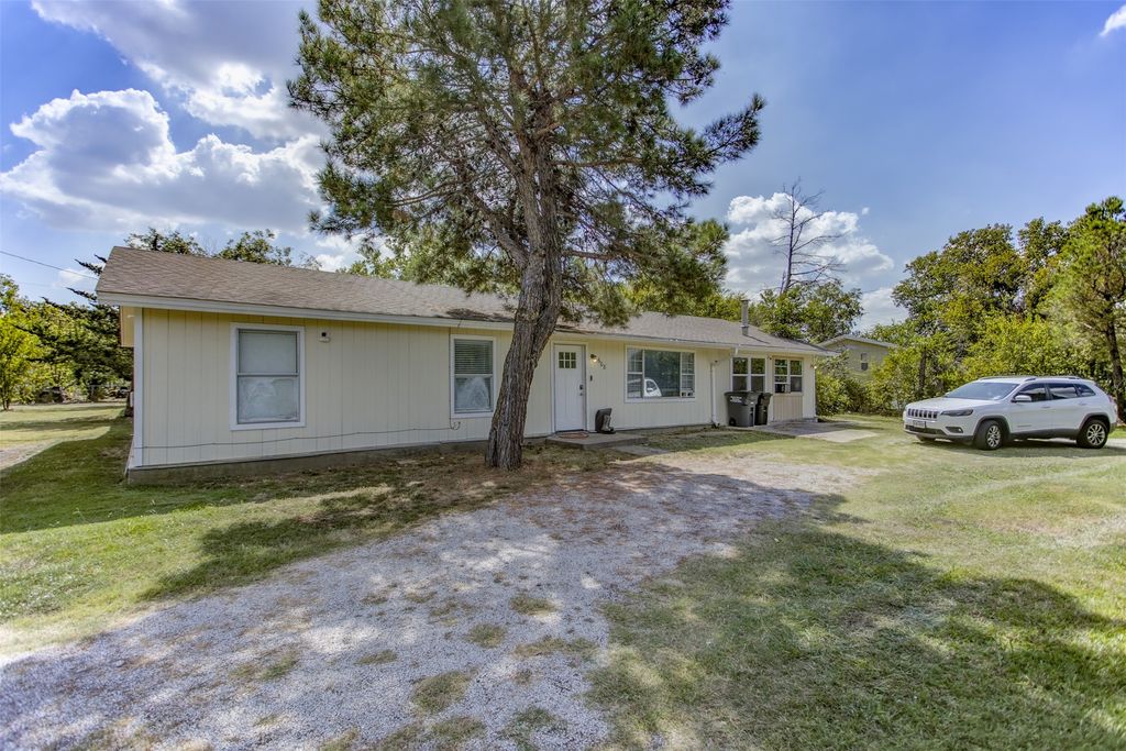 608 Beverly Drive, Willow Park, TX 76008