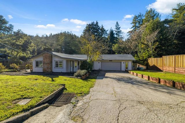 165 Orchard Drive, Boulder Creek, CA 95006