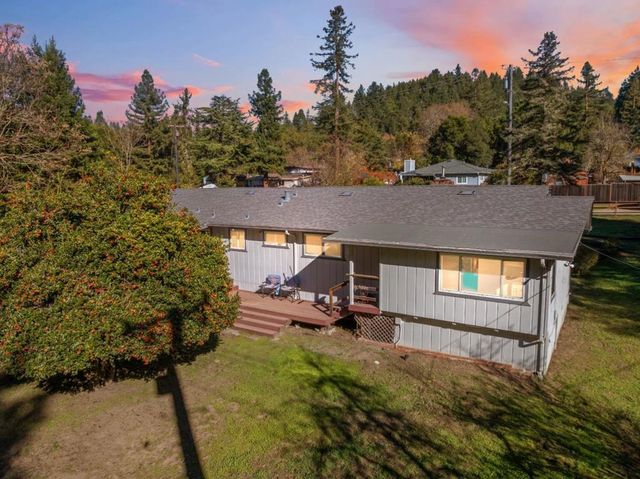 165 Orchard Drive, Boulder Creek, CA 95006