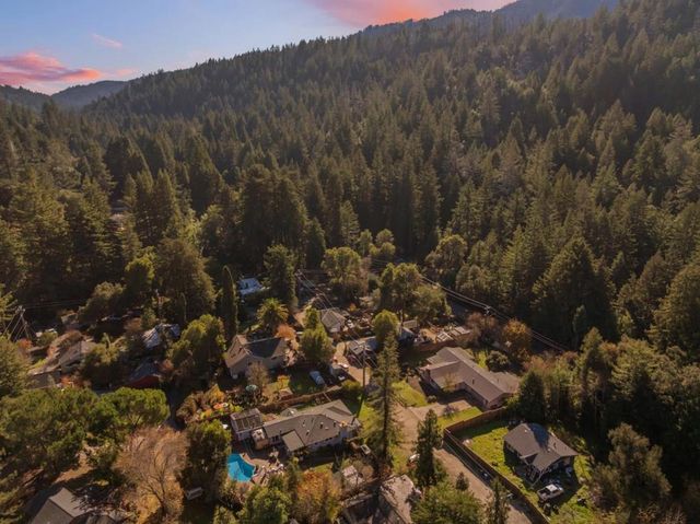 165 Orchard Drive, Boulder Creek, CA 95006