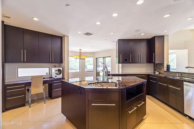 6015 E QUARTZ MOUNTAIN Road, Paradise Valley, AZ 85253