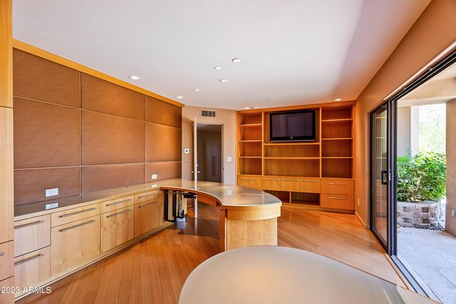 6015 E QUARTZ MOUNTAIN Road, Paradise Valley, AZ 85253