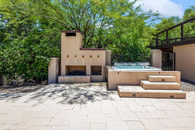 6015 E QUARTZ MOUNTAIN Road, Paradise Valley, AZ 85253