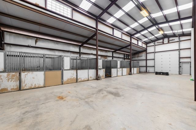 1400 County Road 320, Bertram, TX 78605