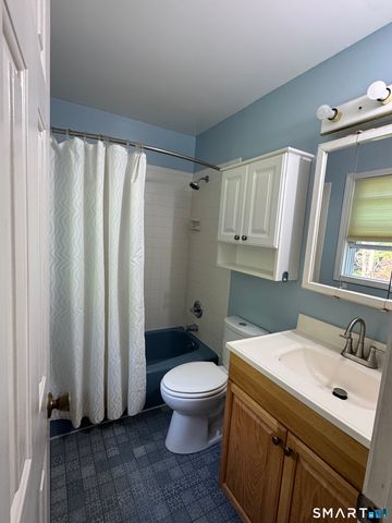 11 Olympic Drive, Danbury, CT 06810
