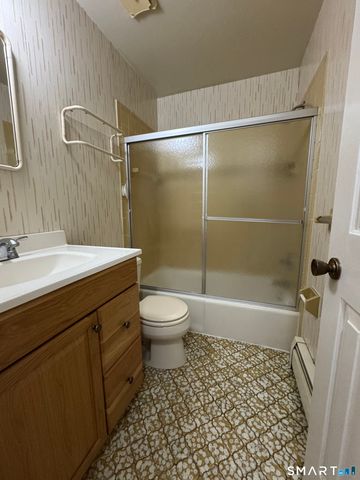 11 Olympic Drive, Danbury, CT 06810