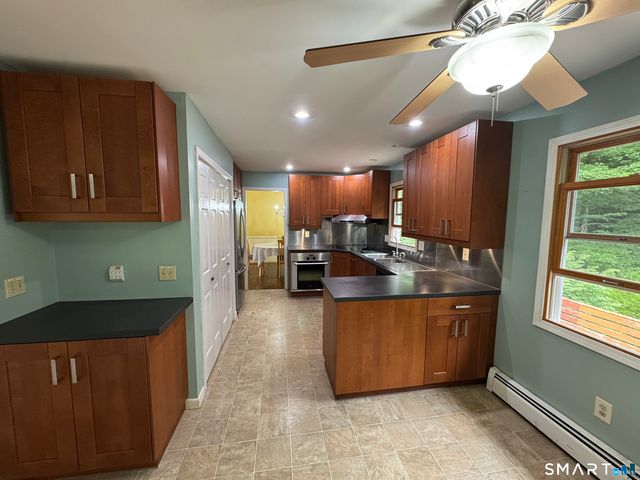 11 Olympic Drive, Danbury, CT 06810